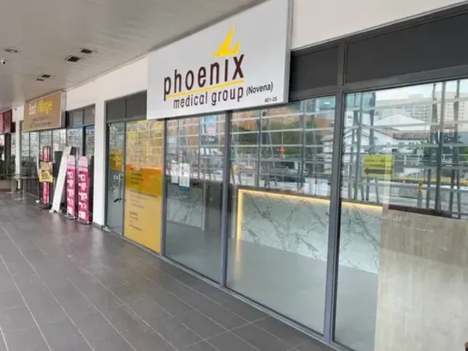 PHOENIX MEDICAL GROUP ( NOVENA ) logo