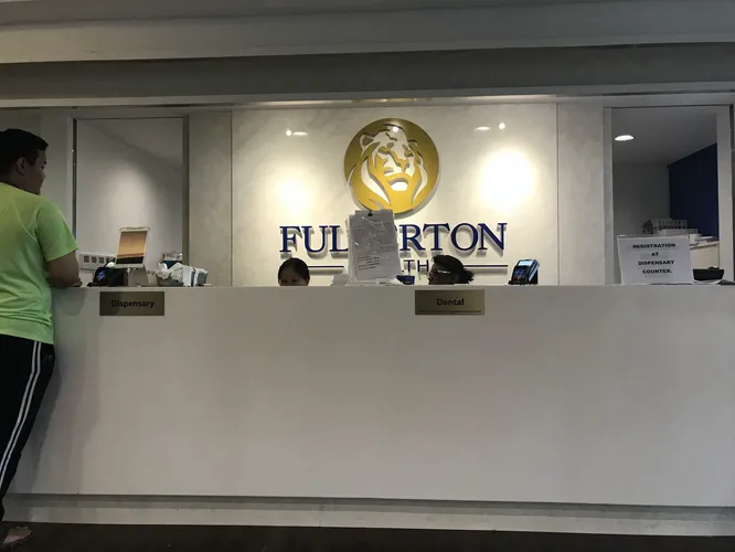 Fullerton Health @ NTU logo
